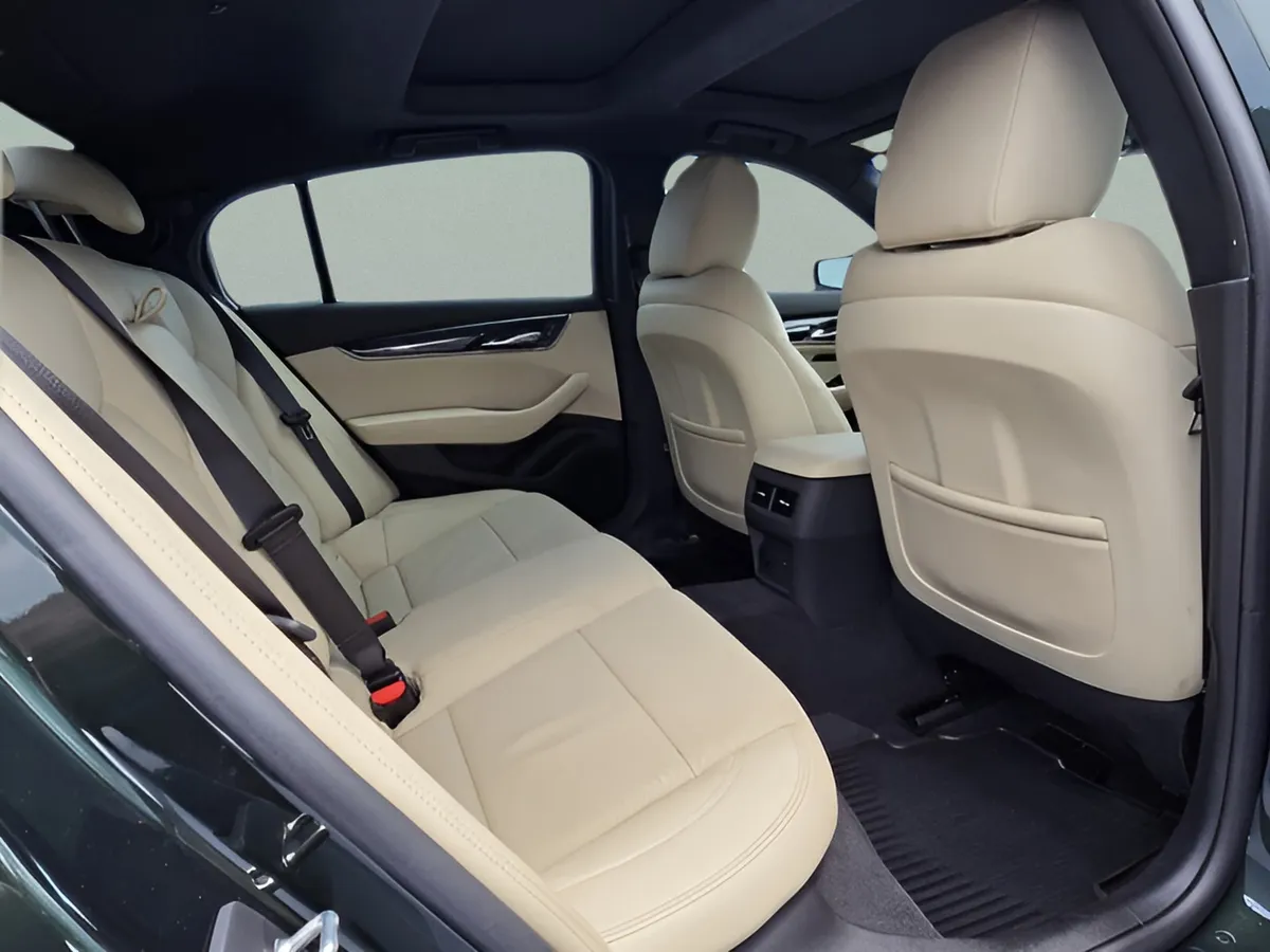 2021 Cadillac CT5 Premium Luxury thumbnail 15