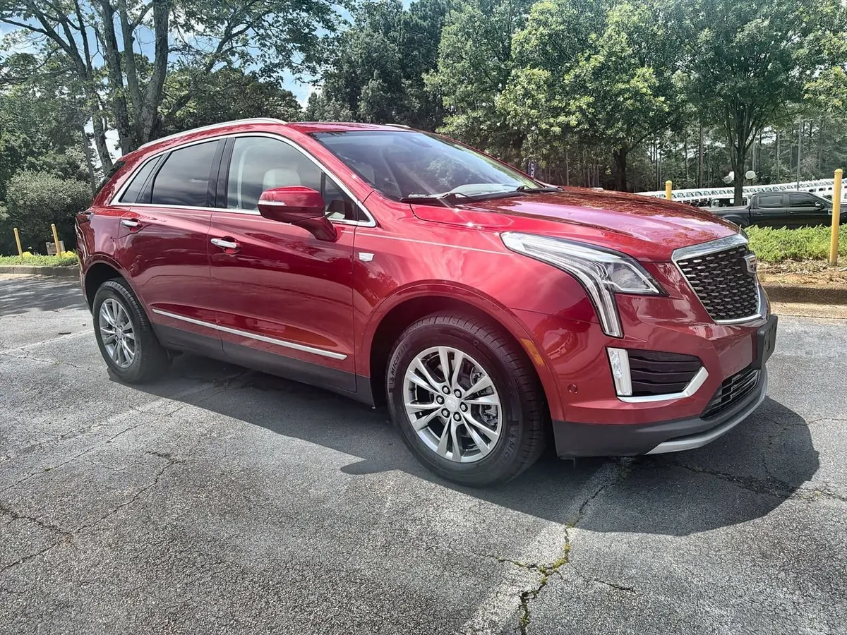 2021 Cadillac XT5 FWD Premium Luxury thumbnail 2