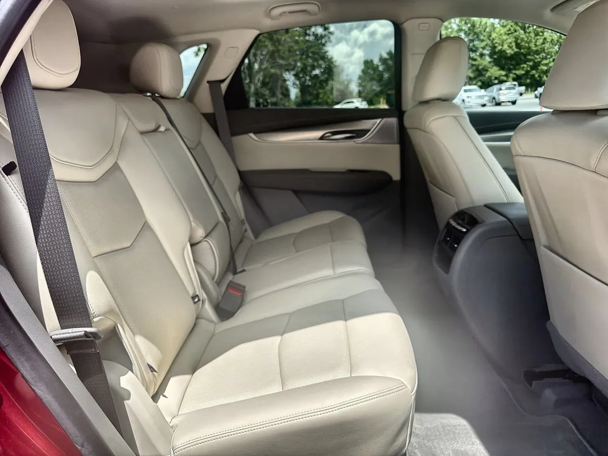 2021 Cadillac XT5 FWD Premium Luxury thumbnail 22