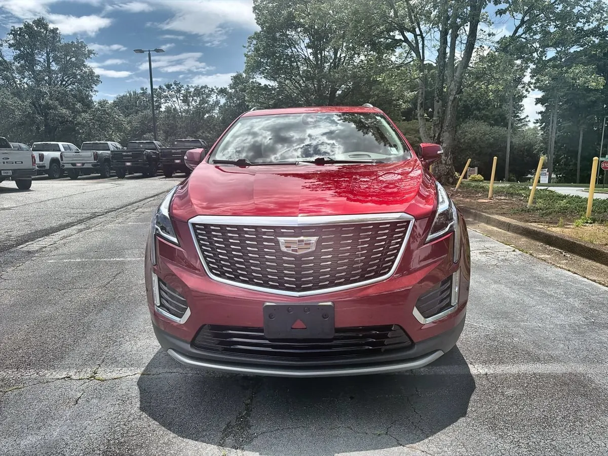 2021 Cadillac XT5 FWD Premium Luxury thumbnail 3