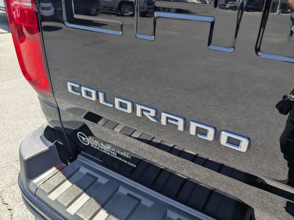 2021 Chevrolet Colorado 2WD LT thumbnail 26