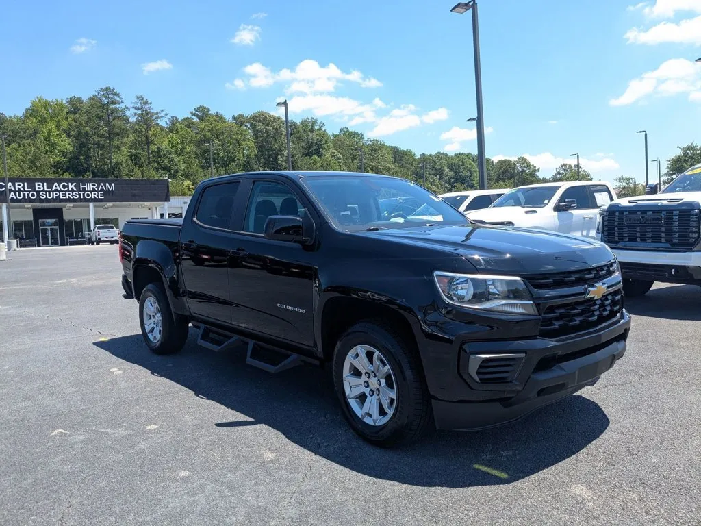 2021 Chevrolet Colorado 2WD LT thumbnail 3