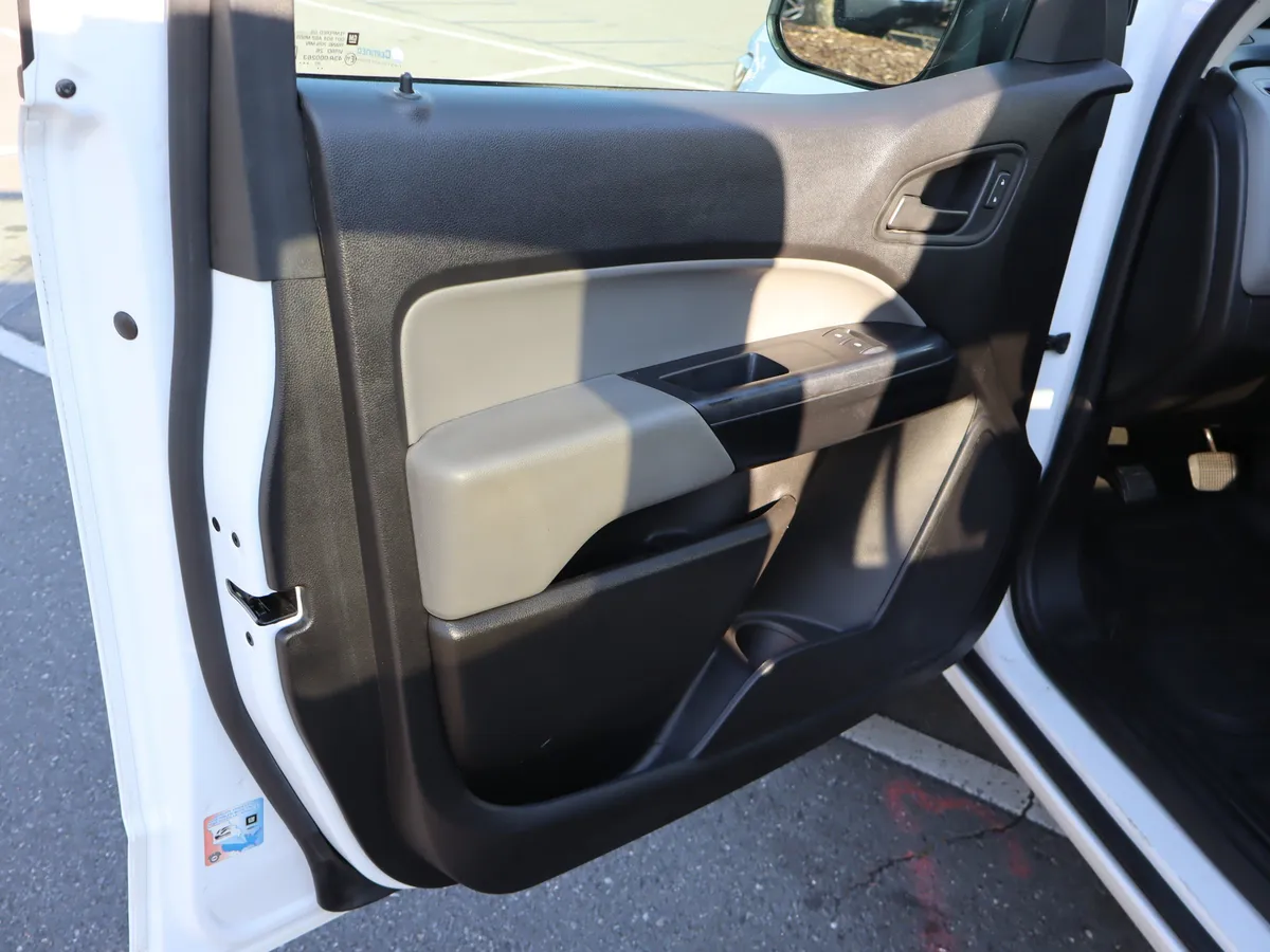 2021 Chevrolet Colorado 2WD Work Truck thumbnail 13