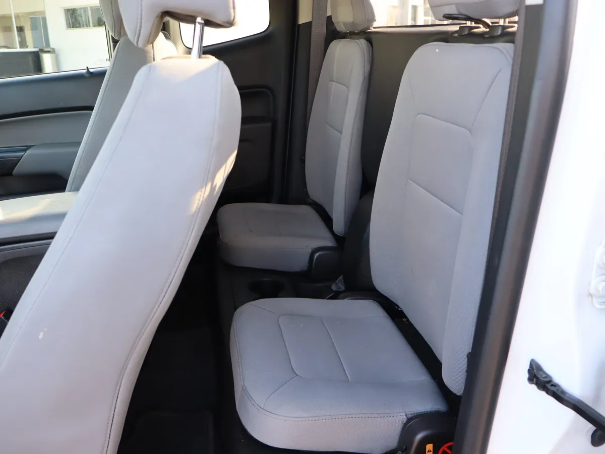 2021 Chevrolet Colorado 2WD Work Truck thumbnail 17