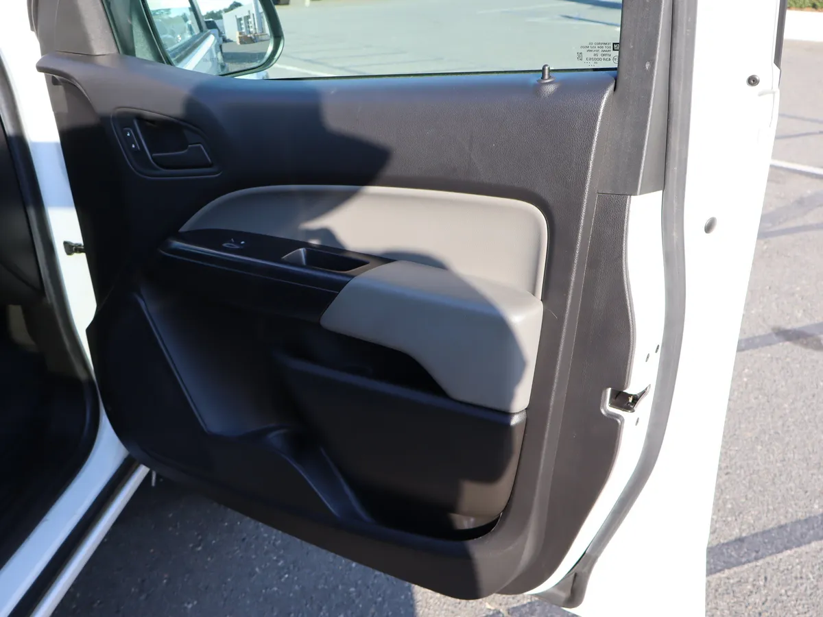 2021 Chevrolet Colorado 2WD Work Truck thumbnail 30
