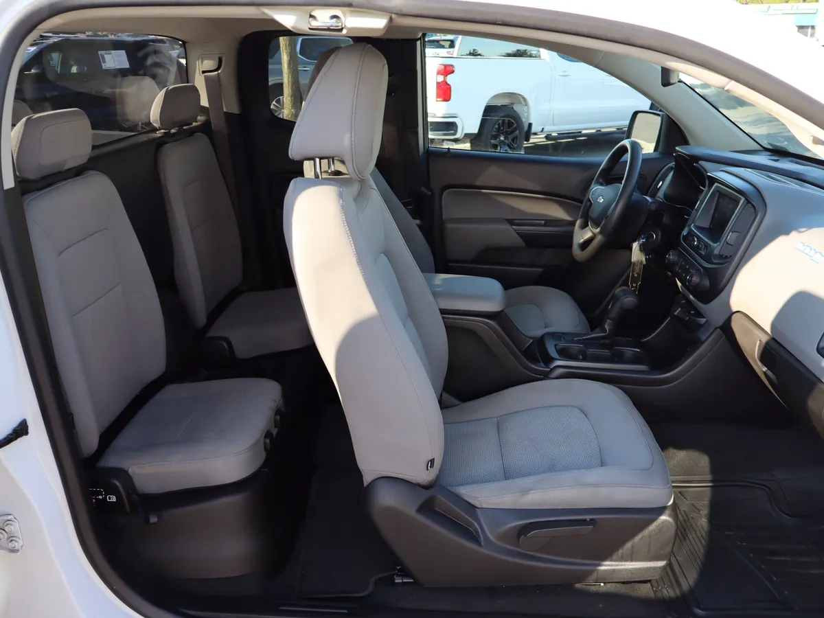 2021 Chevrolet Colorado 2WD Work Truck thumbnail 31
