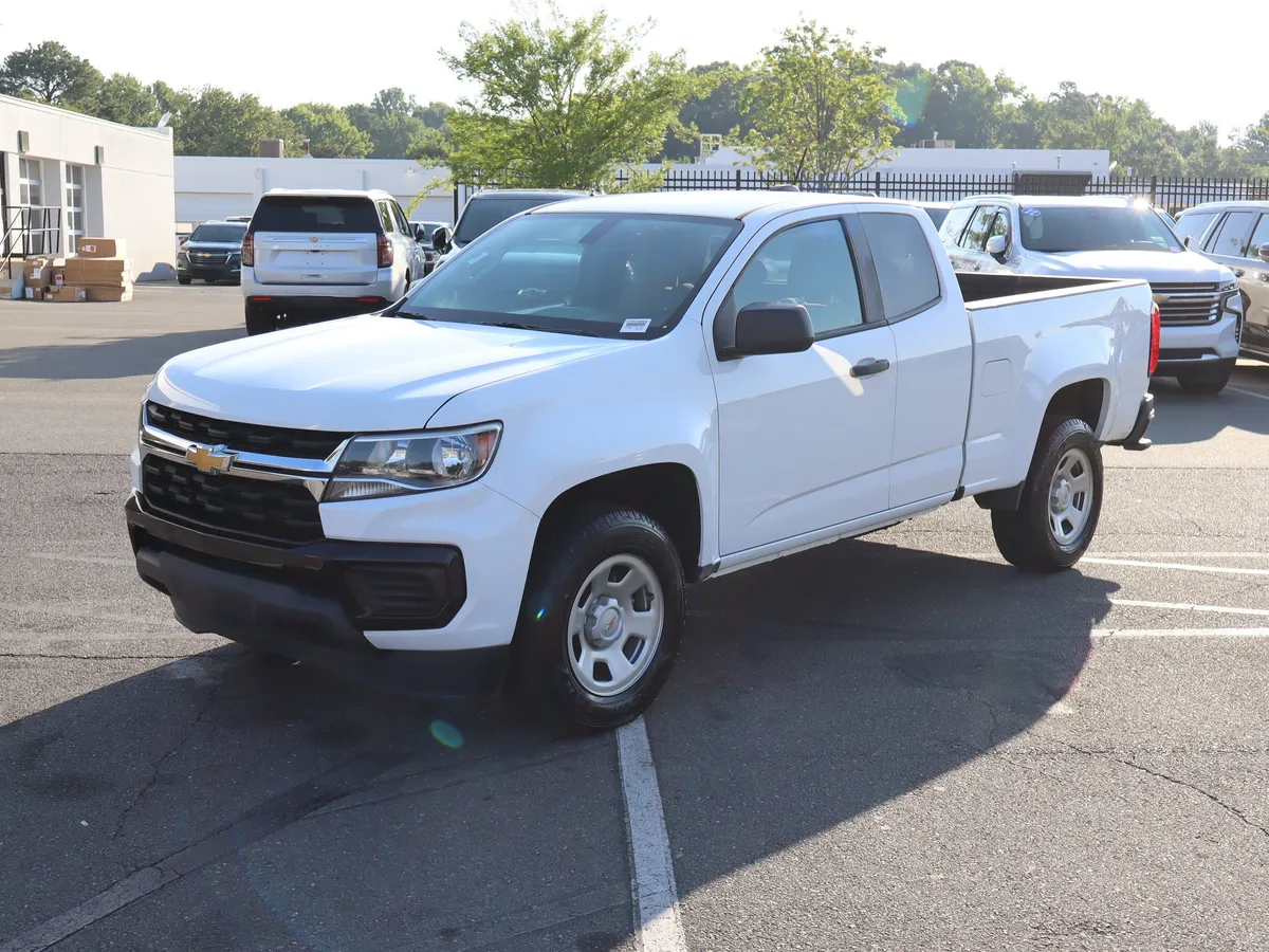 2021 Chevrolet Colorado 2WD Work Truck thumbnail 4