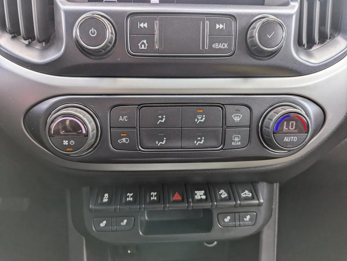 2021 Chevrolet Colorado 4WD ZR2 thumbnail 19