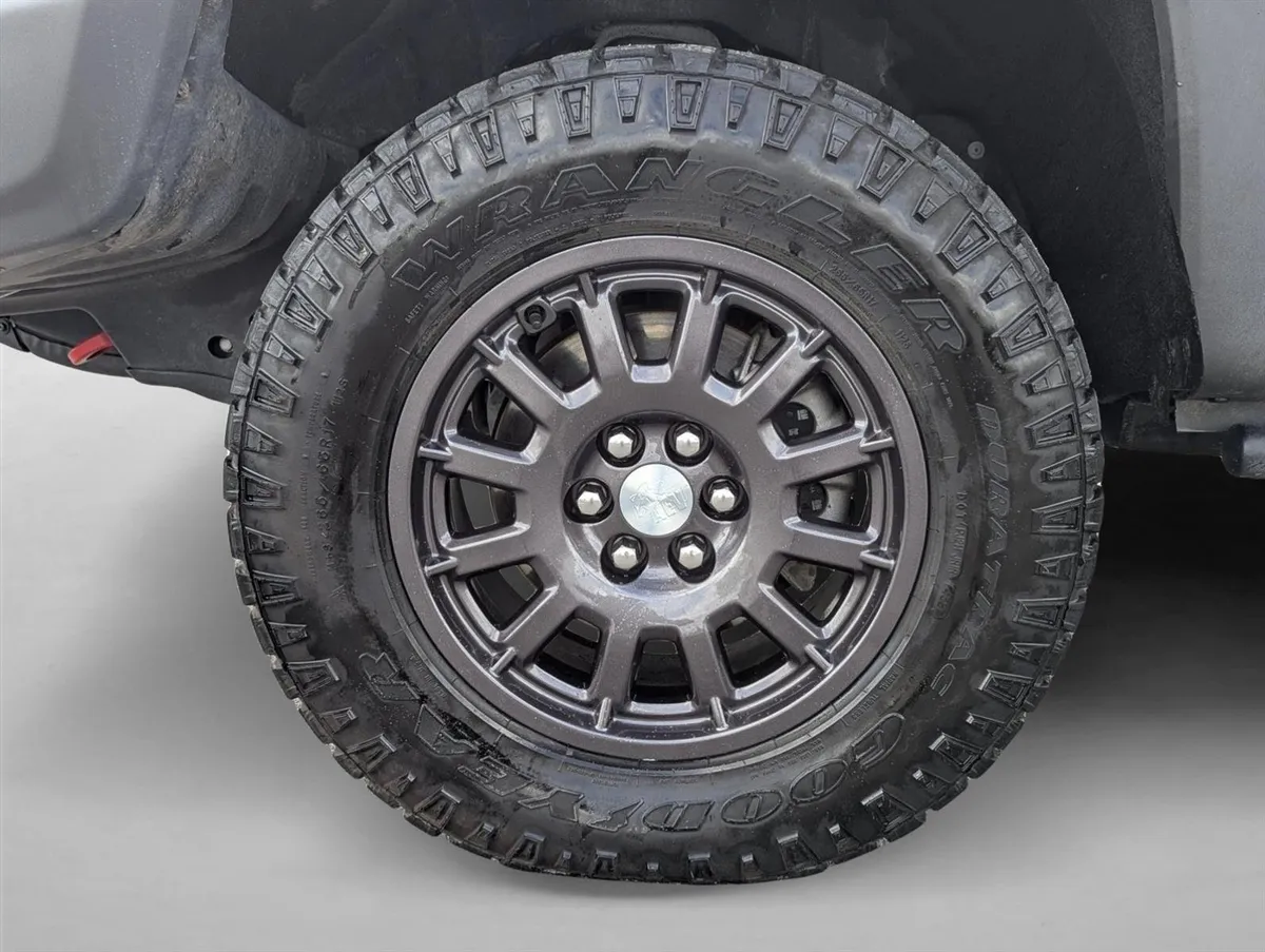 2021 Chevrolet Colorado 4WD ZR2 thumbnail 9