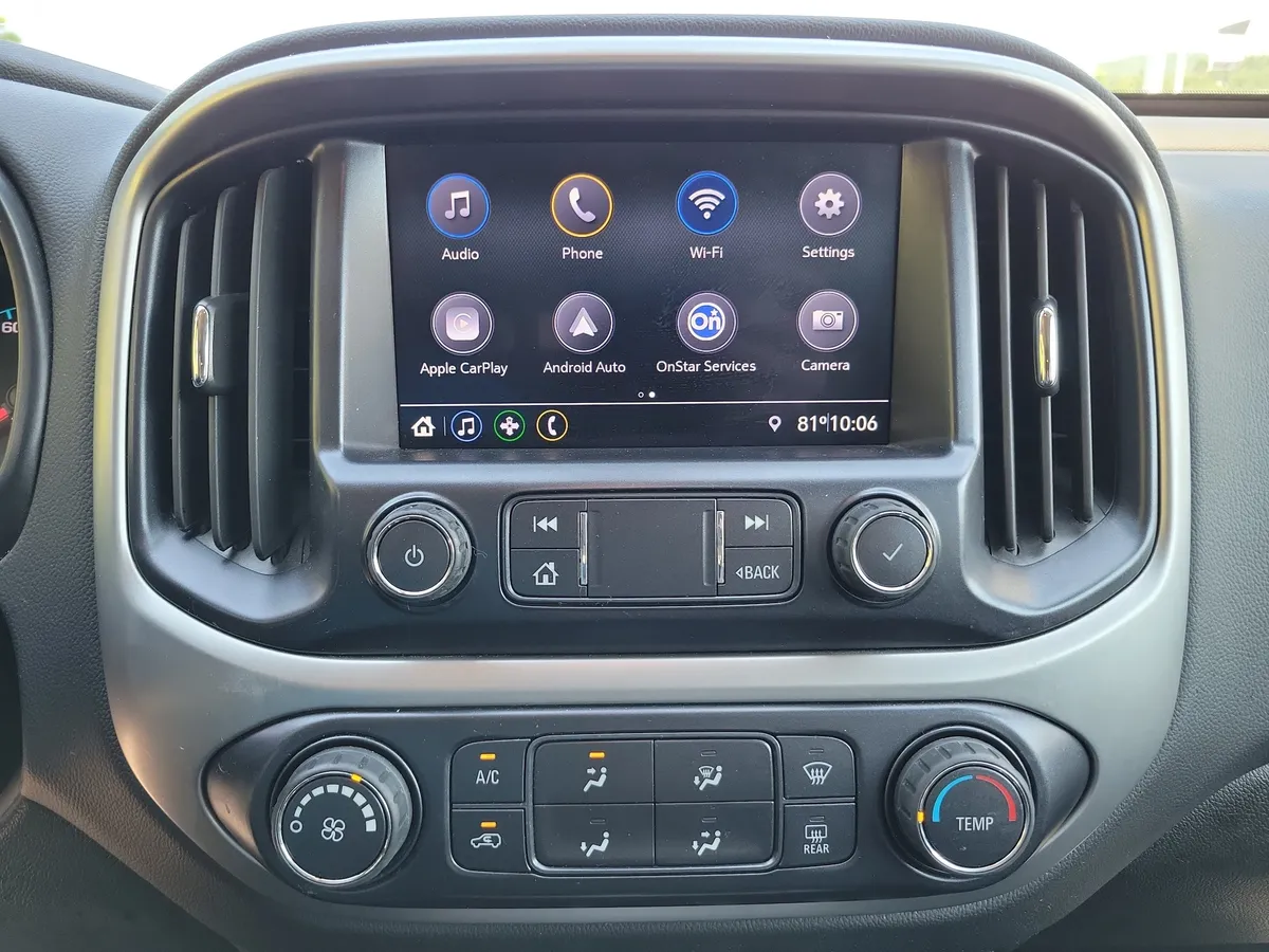 2021 Chevrolet Colorado LT thumbnail 16