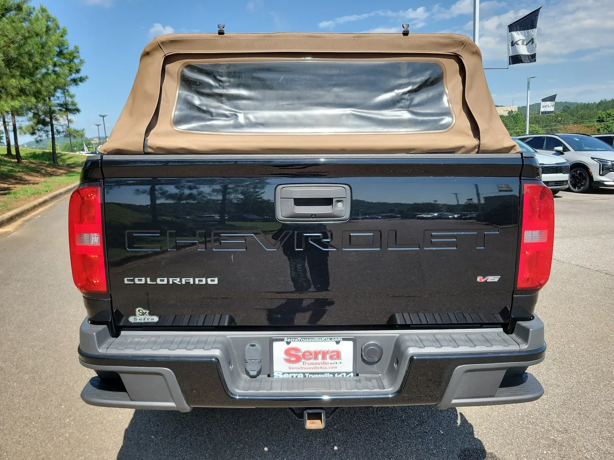 2021 Chevrolet Colorado LT thumbnail 4