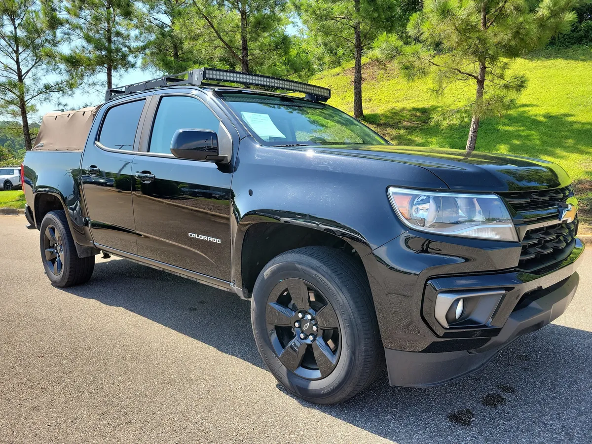 2021 Chevrolet Colorado LT thumbnail 7