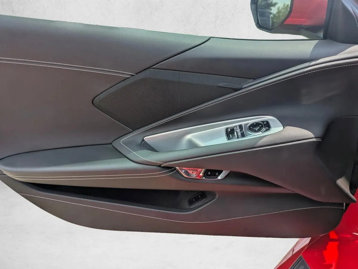 2021 Chevrolet Corvette 1LT thumbnail 10