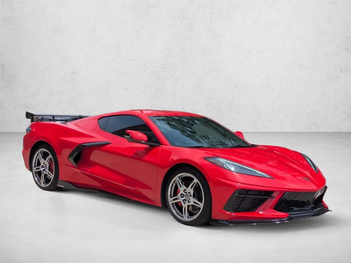 2021 Chevrolet Corvette 1LT thumbnail 3