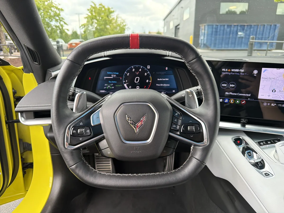 2021 Chevrolet Corvette 2LT thumbnail 10