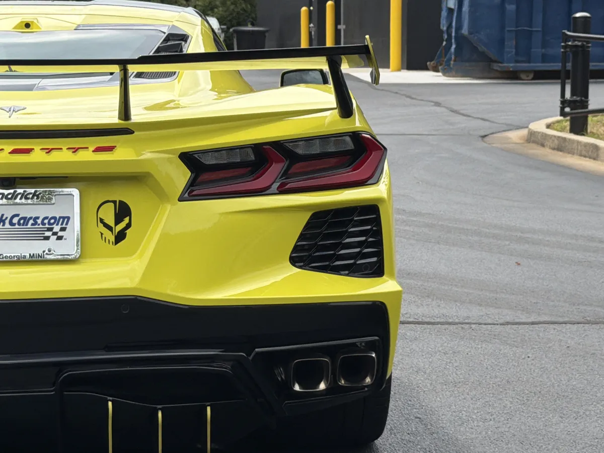 2021 Chevrolet Corvette 2LT thumbnail 23
