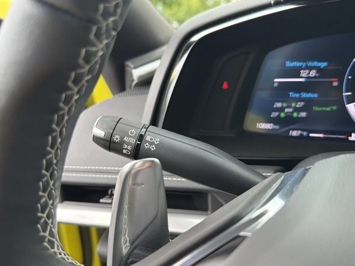 2021 Chevrolet Corvette 2LT thumbnail 33