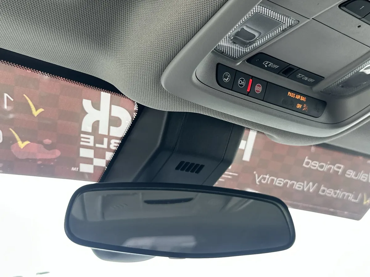 2021 Chevrolet Equinox LT thumbnail 28