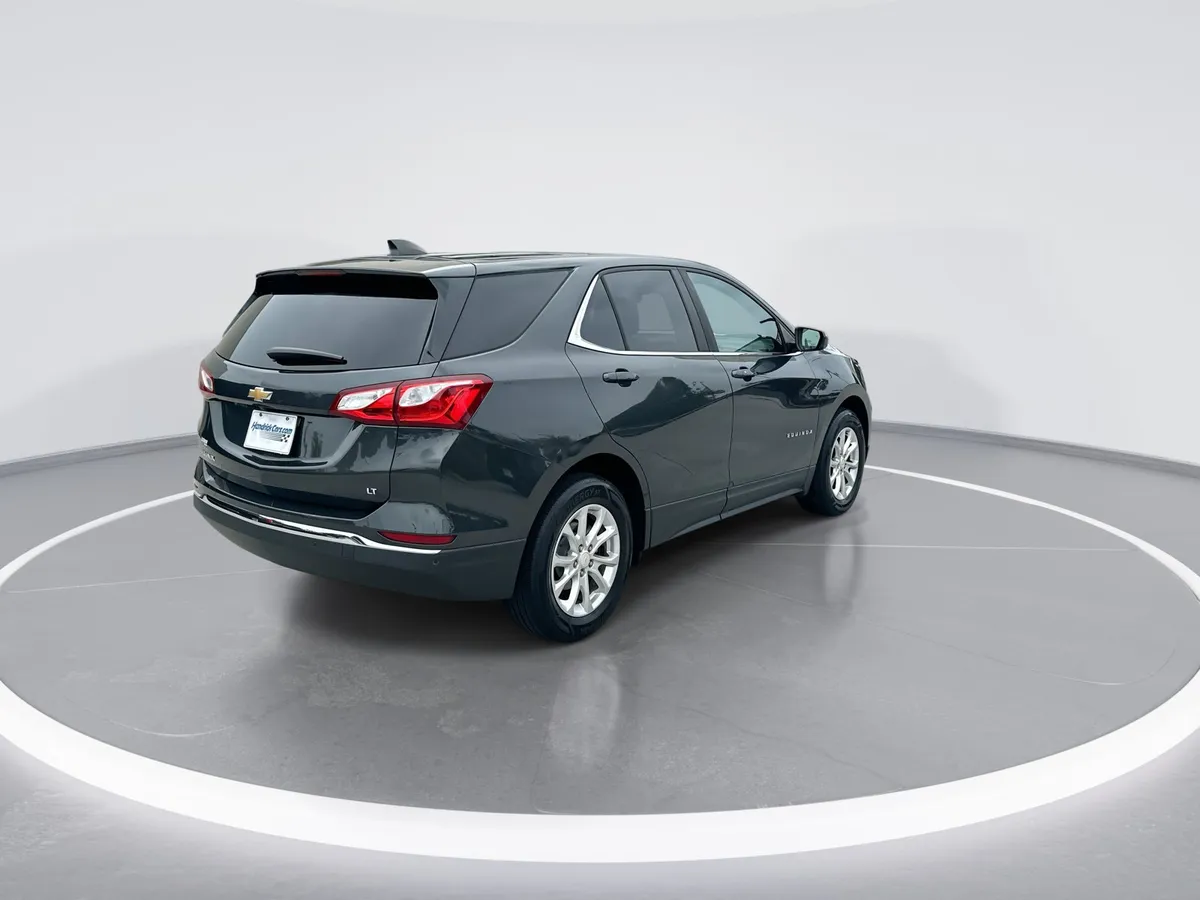 2021 Chevrolet Equinox LT thumbnail 8