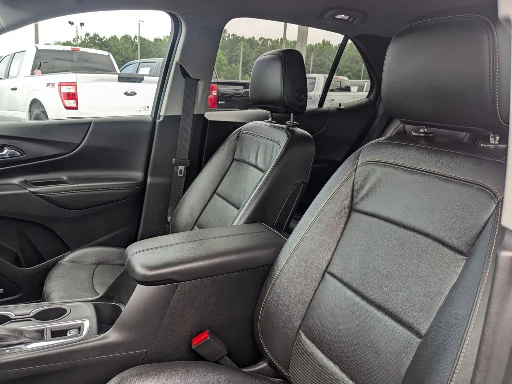 2021 Chevrolet Equinox Premier thumbnail 15