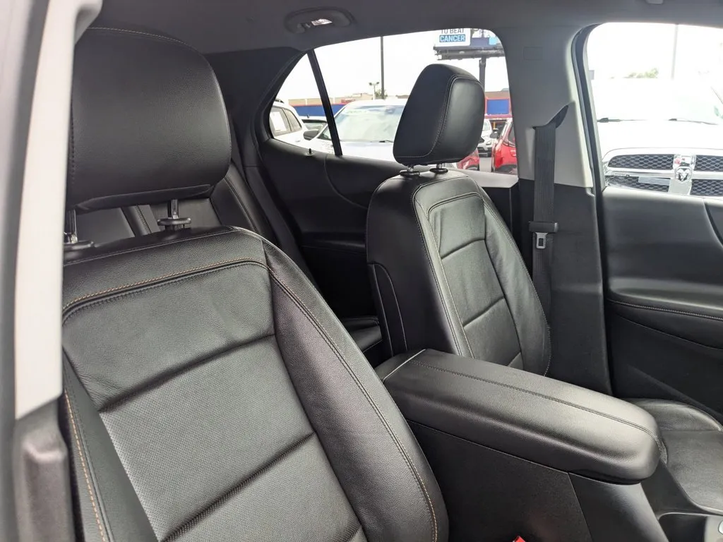 2021 Chevrolet Equinox Premier thumbnail 28