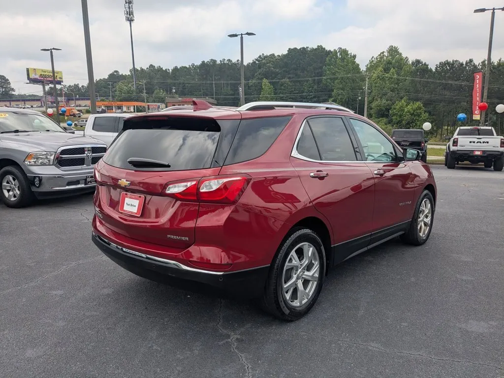 2021 Chevrolet Equinox Premier thumbnail 5
