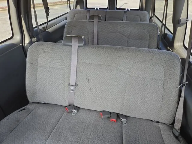 2021 Chevrolet Express 3500 LT thumbnail 20
