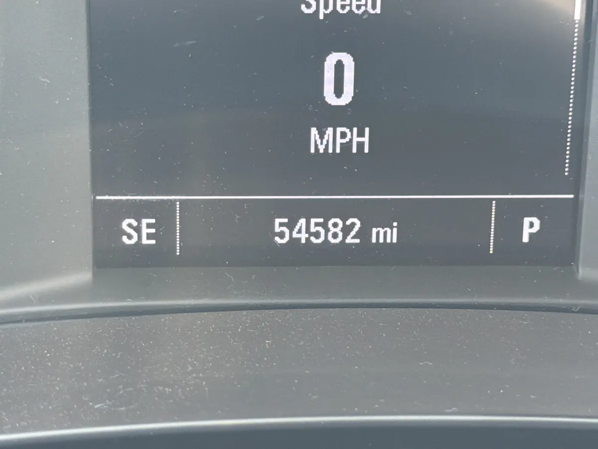 2021 Chevrolet Malibu LS thumbnail 21
