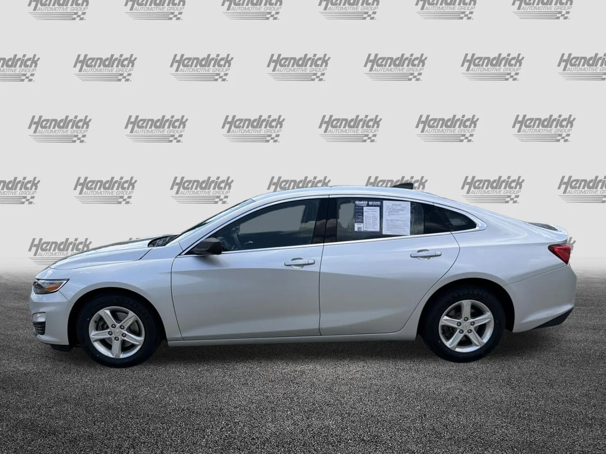 2021 Chevrolet Malibu LS thumbnail 6