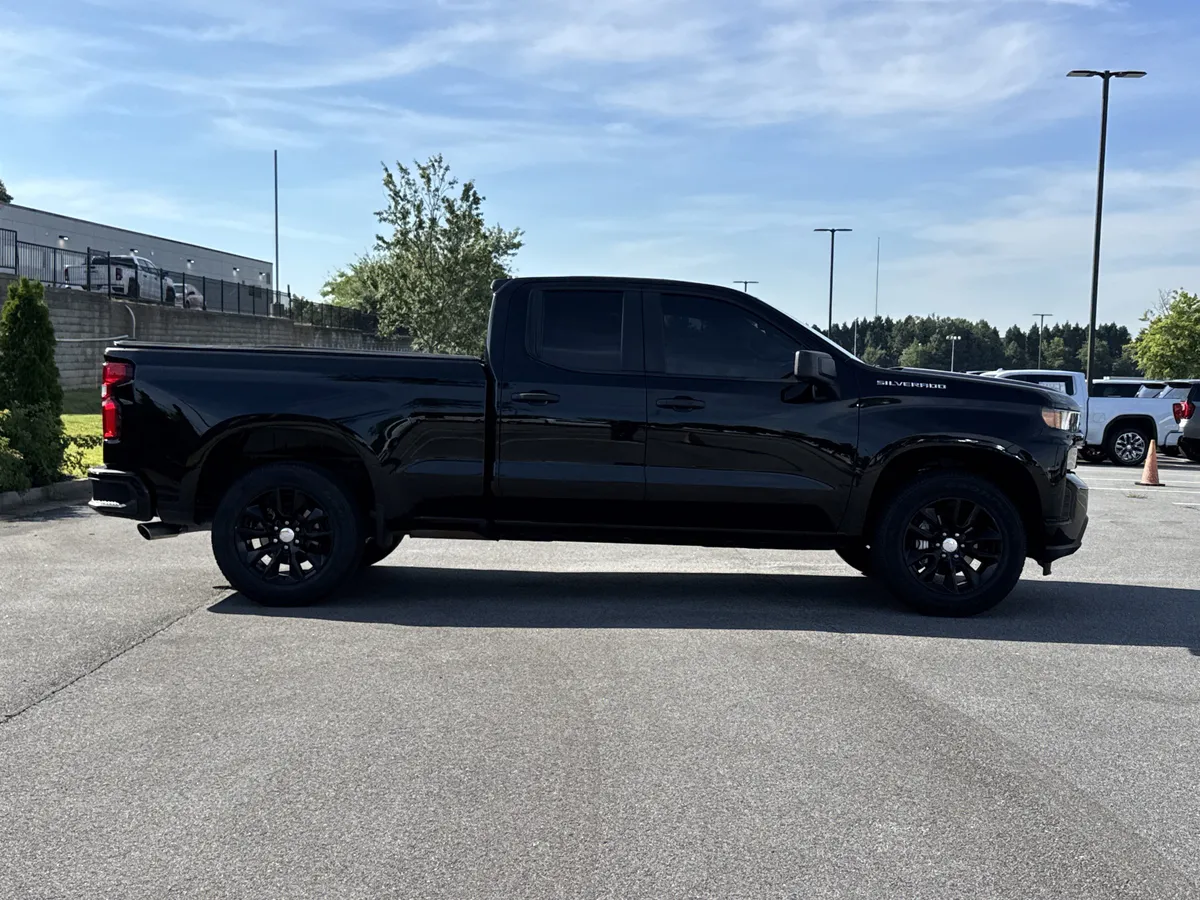 2021 Chevrolet Silverado 1500 Custom thumbnail 10