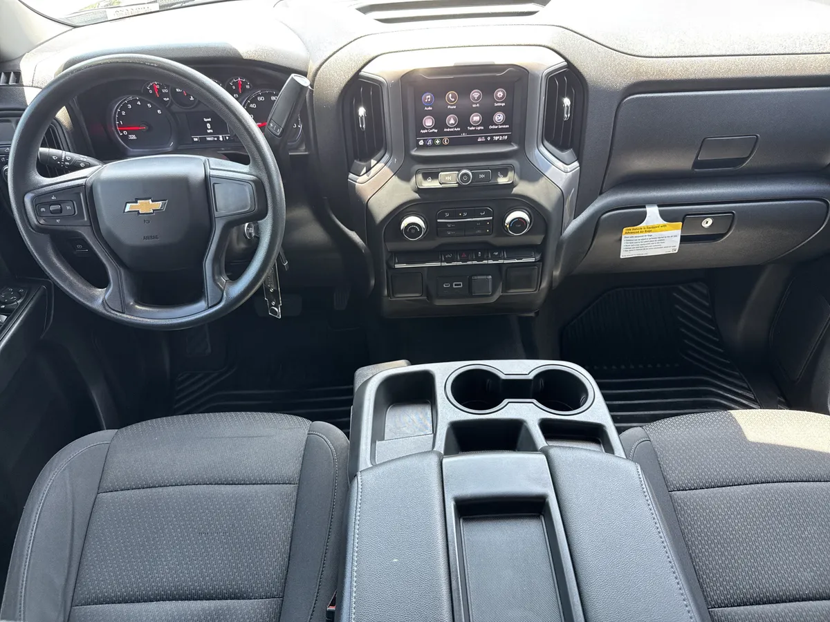 2021 Chevrolet Silverado 1500 Custom thumbnail 24
