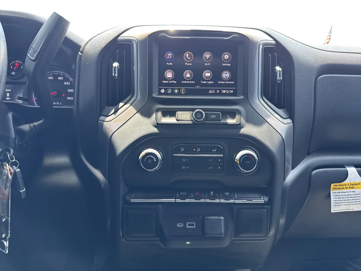 2021 Chevrolet Silverado 1500 Custom thumbnail 25