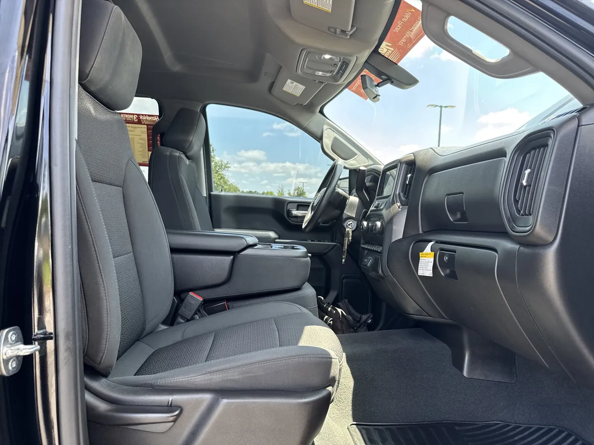 2021 Chevrolet Silverado 1500 Custom thumbnail 31