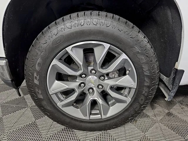 2021 Chevrolet Silverado 1500 LT thumbnail 9