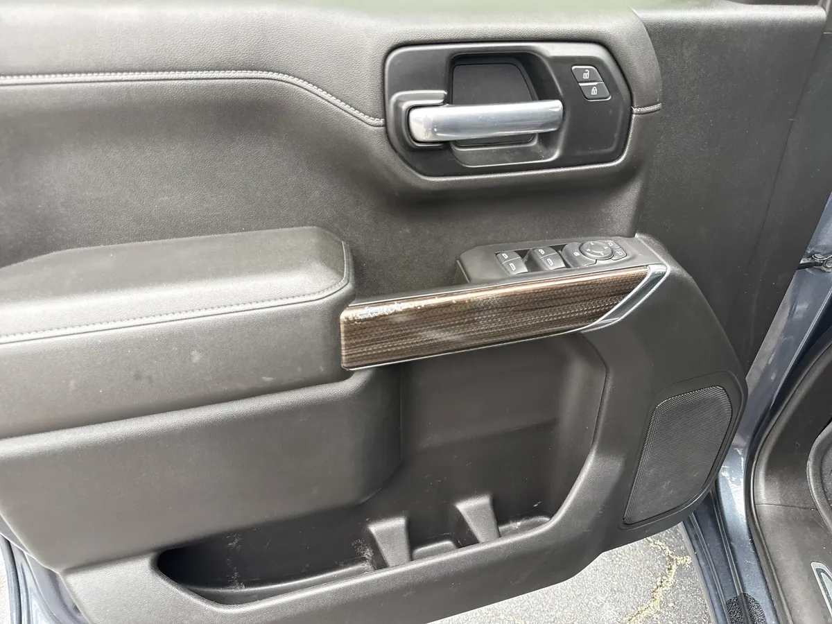 2021 Chevrolet Silverado 1500 LT thumbnail 15