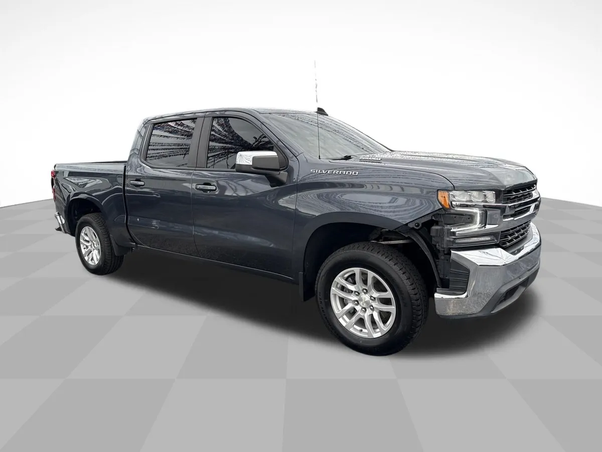 2021 Chevrolet Silverado 1500 LT thumbnail 3
