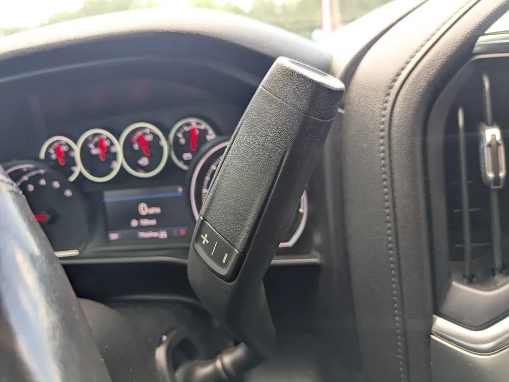 2021 Chevrolet Silverado 1500 LT Trail Boss thumbnail 19