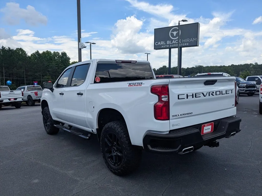 2021 Chevrolet Silverado 1500 LT Trail Boss thumbnail 7