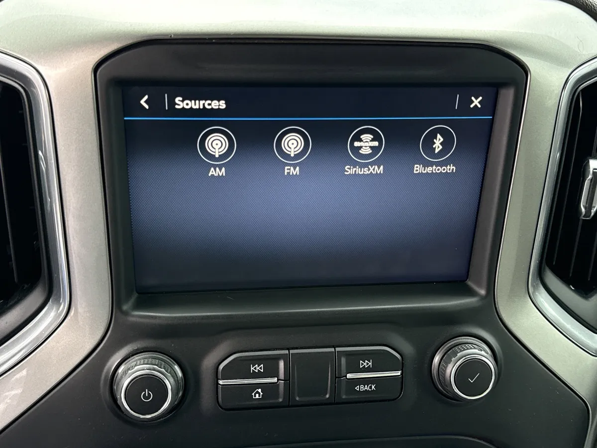2021 Chevrolet Silverado 1500 LTZ thumbnail 33