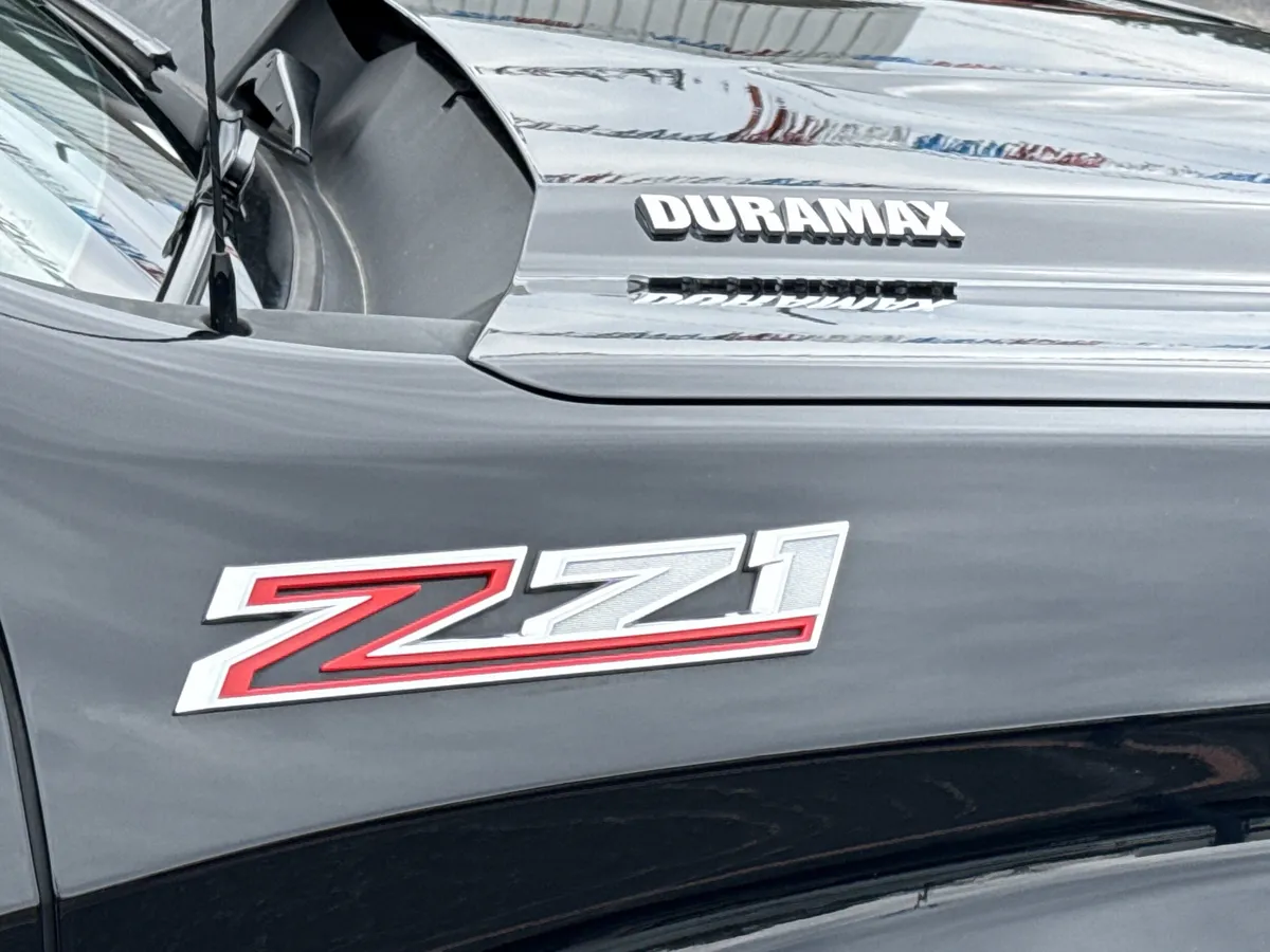2021 Chevrolet Silverado 1500 LTZ thumbnail 6