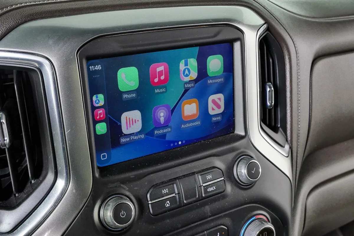 2021 Chevrolet Silverado 1500 RST thumbnail 13