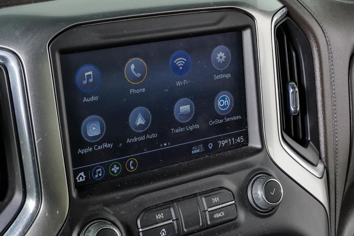 2021 Chevrolet Silverado 1500 RST thumbnail 14