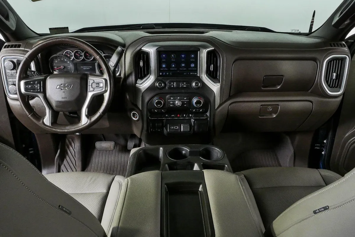 2021 Chevrolet Silverado 1500 RST thumbnail 17
