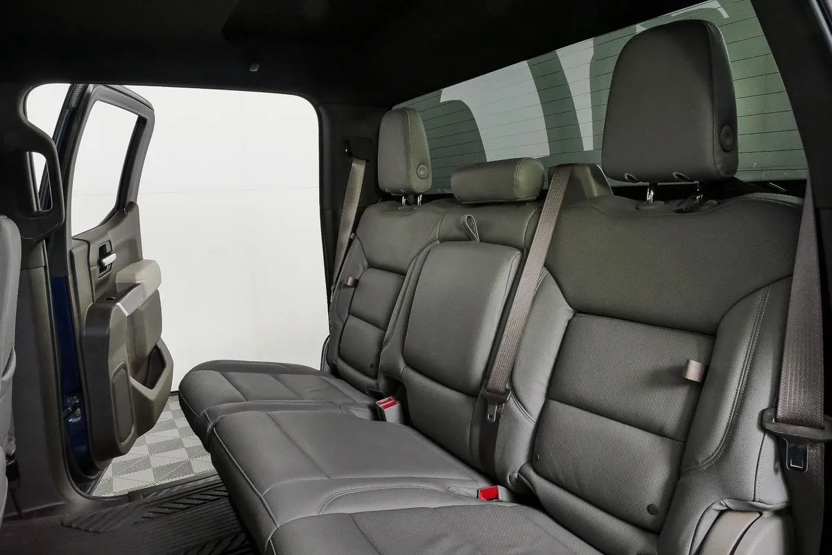 2021 Chevrolet Silverado 1500 RST thumbnail 18