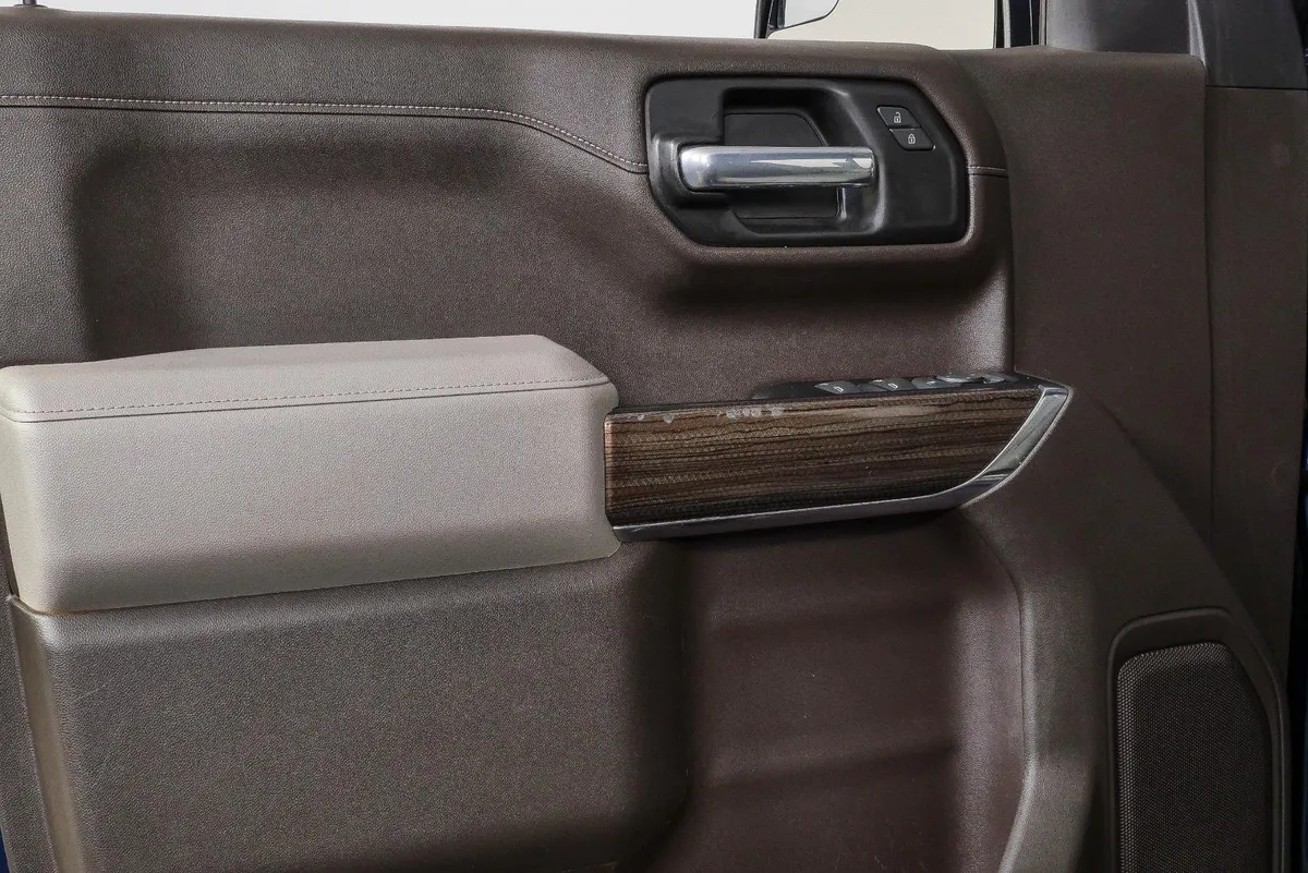 2021 Chevrolet Silverado 1500 RST thumbnail 6