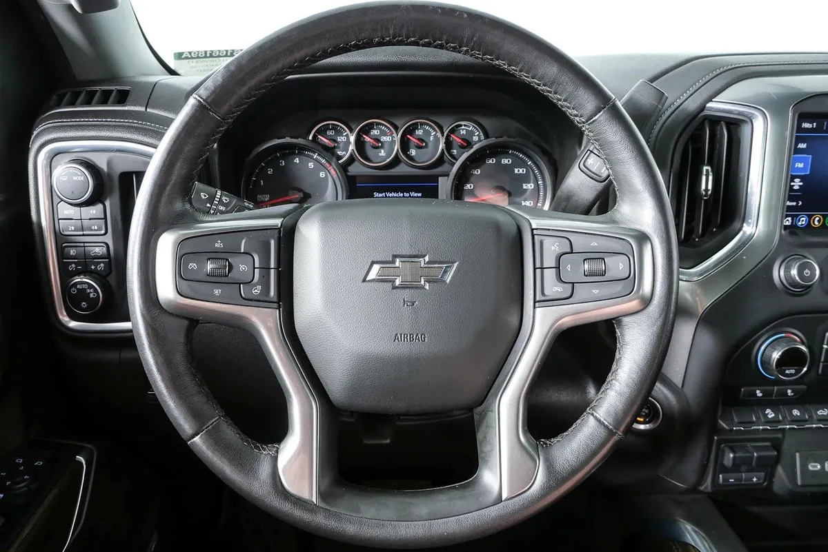 2021 Chevrolet Silverado 1500 RST thumbnail 10