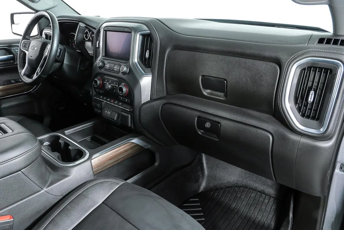 2021 Chevrolet Silverado 1500 RST thumbnail 22