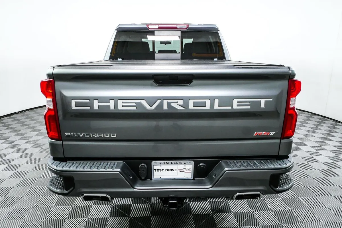 2021 Chevrolet Silverado 1500 RST thumbnail 26