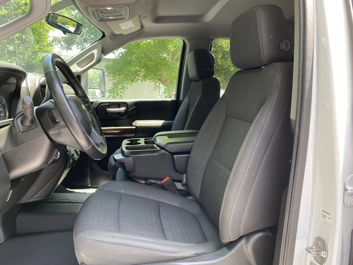 2021 Chevrolet Silverado 2500HD LT thumbnail 15