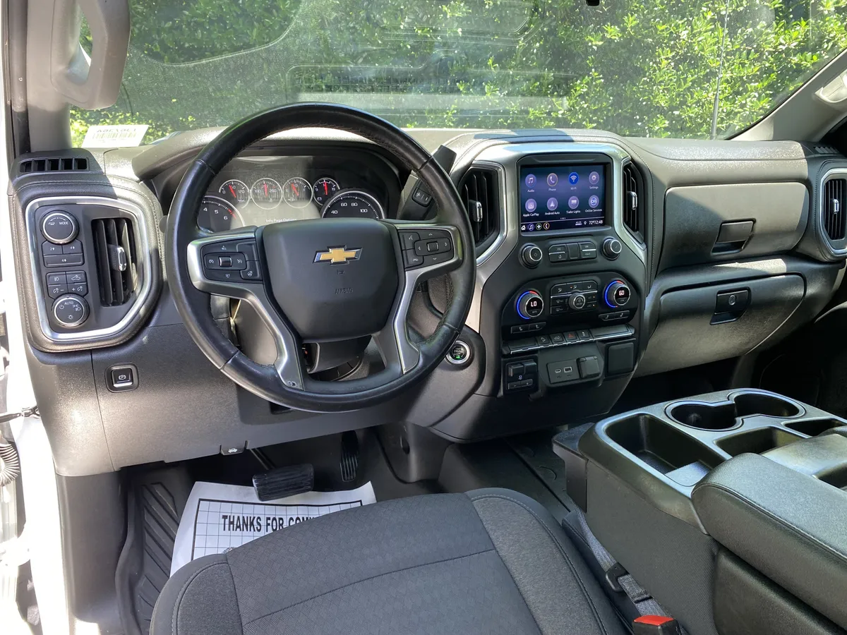 2021 Chevrolet Silverado 2500HD LT thumbnail 31